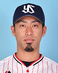 秋吉 亮
