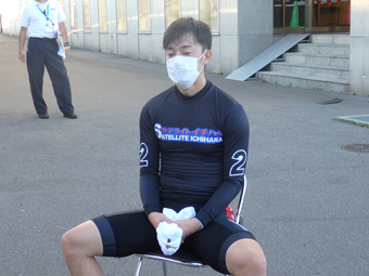 戦い終わって写真