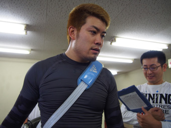 戦い終わって写真