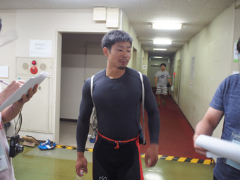 戦い終わって写真