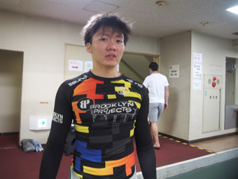戦い終わって写真