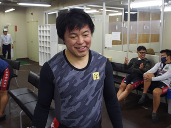 戦い終わって写真
