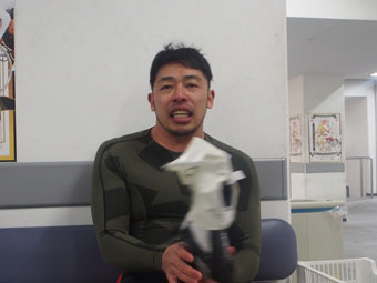 戦い終わって写真