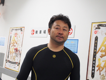 戦い終わって写真