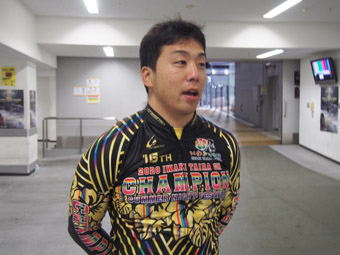 戦い終わって写真
