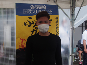 戦い終わって写真