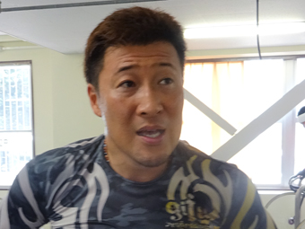 戦い終わって写真