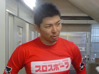 戦い終わって写真
