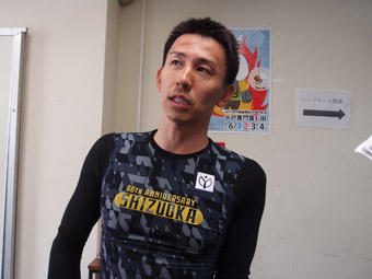 戦い終わって写真