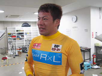 戦い終わって写真