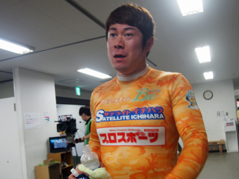 戦い終わって写真
