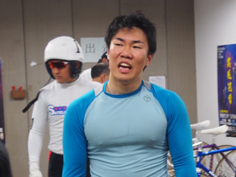 戦い終わって写真