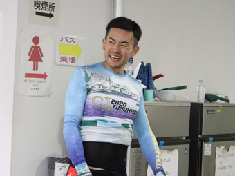 戦い終わって写真