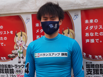 戦い終わって写真