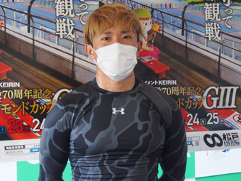 戦い終わって写真
