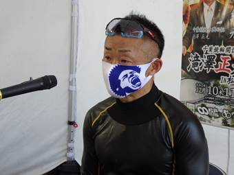 戦い終わって写真