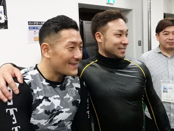 戦い終わって写真