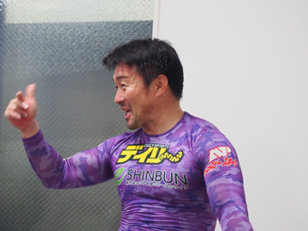 戦い終わって写真