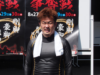 戦い終わって写真