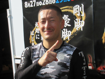 戦い終わって写真