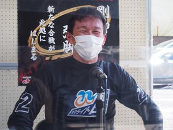 戦い終わって写真