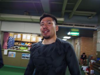 戦い終わって写真