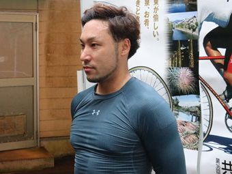 戦い終わって写真