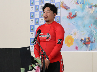 戦い終わって写真