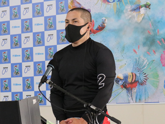 戦い終わって写真