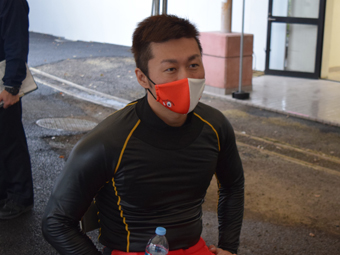 戦い終わって写真