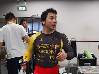 戦い終わって写真