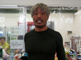 戦い終わって写真