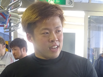 戦い終わって写真