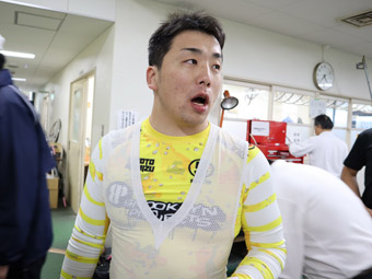 戦い終わって写真