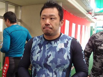 戦い終わって写真