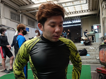戦い終わって写真