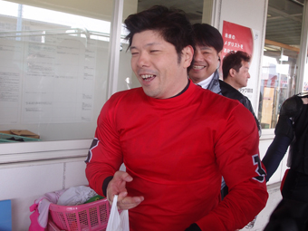 戦い終わって写真