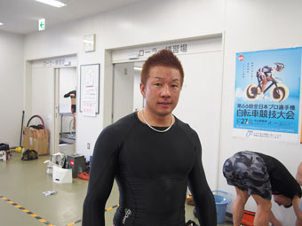 戦い終わって写真