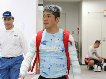 戦い終わって写真