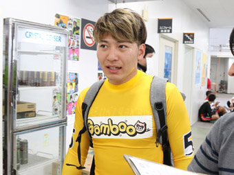 戦い終わって写真