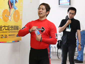 戦い終わって写真