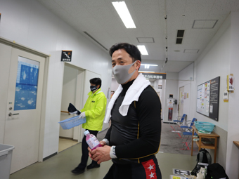 戦い終わって写真