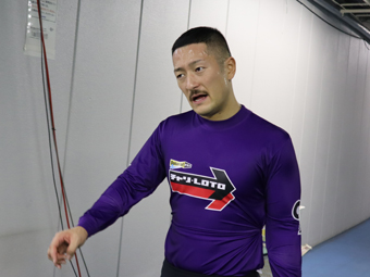 戦い終わって写真