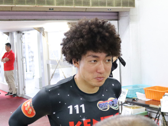 戦い終わって写真