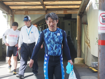 戦い終わって写真