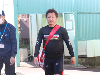 戦い終わって写真