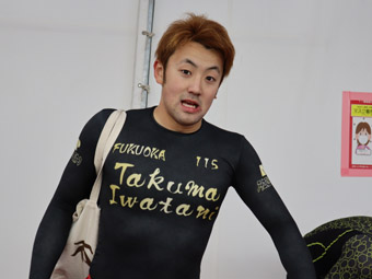 戦い終わって写真