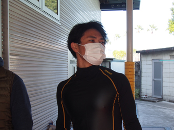 戦い終わって写真