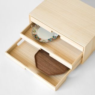 トレーキャビネット 増田桐箱店 ますだきりばこてん 愛着を持ってずっと使いたいモノを集めたセレクトショップ ｚｕｔｔｏ