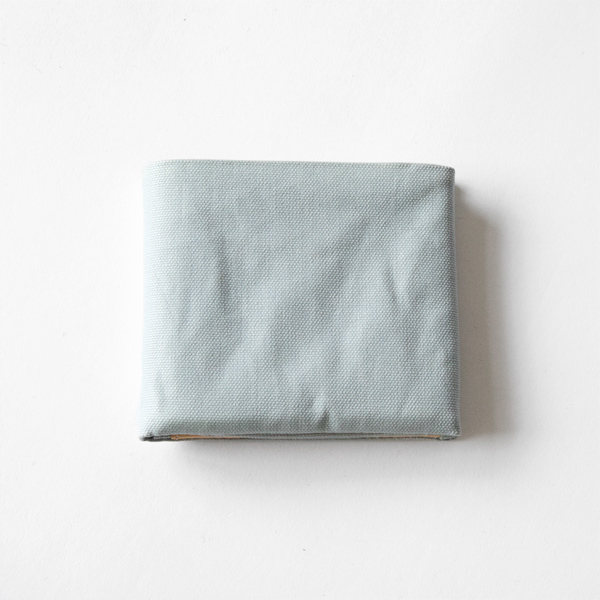 LIGHT BLUE3つ折り財布